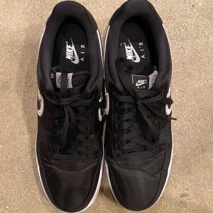 Nike shoes, almost new